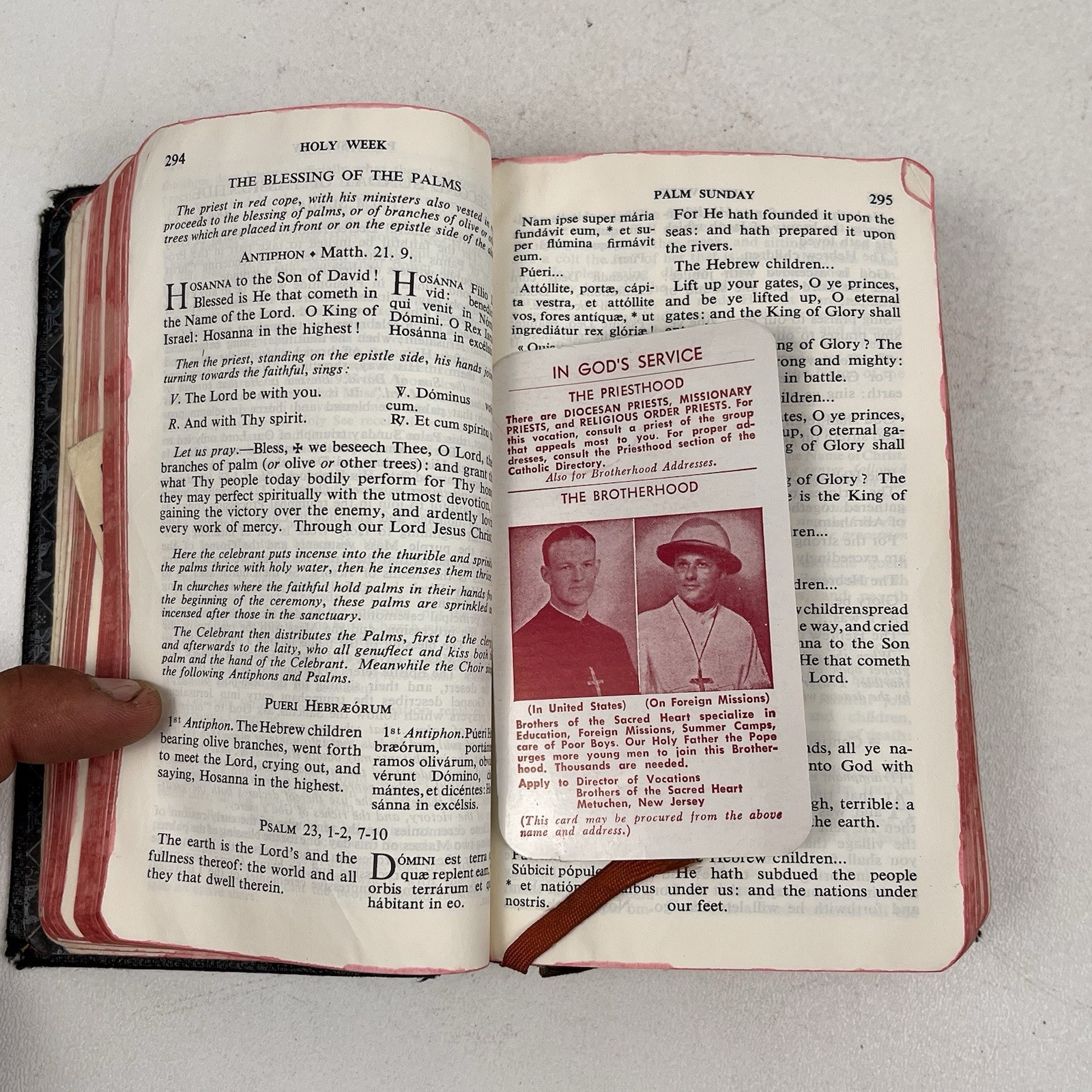 The New Marian Missal for Daily Mass Juergens 1957 Color Illustrations