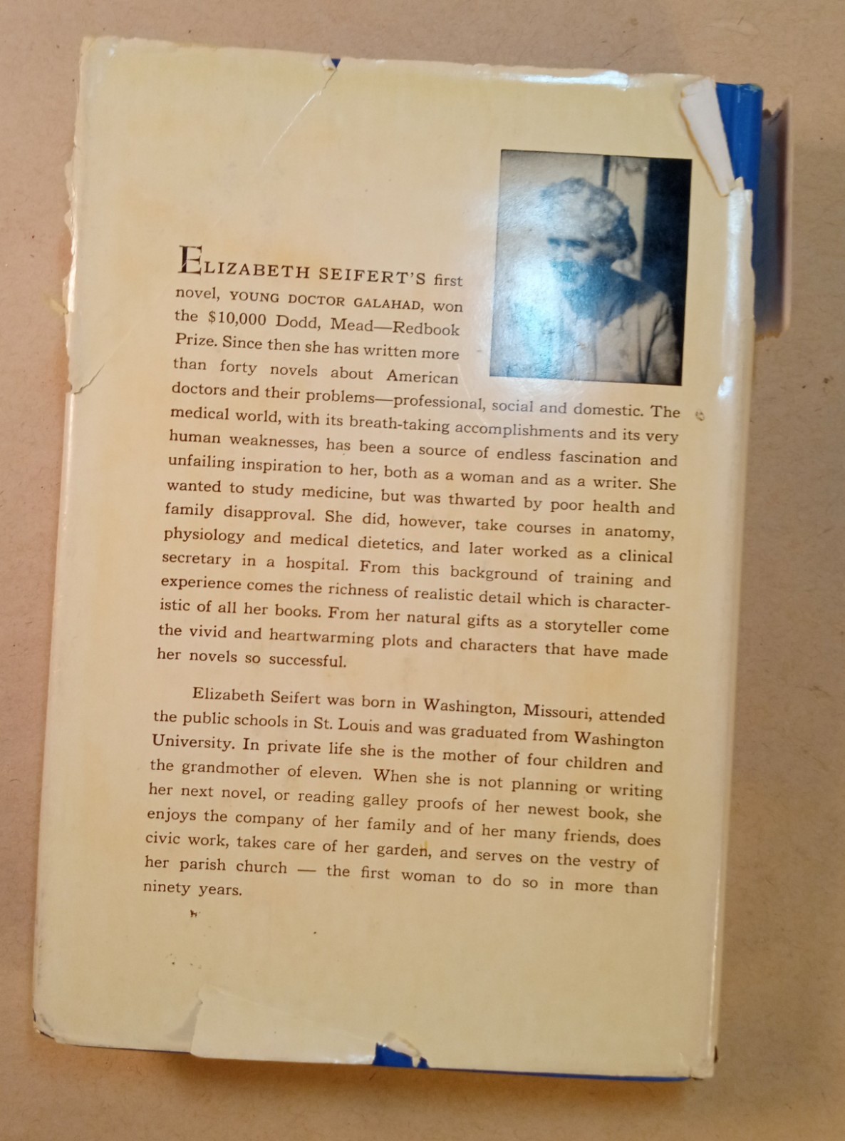 „Legacy For A Doctor“ Novel. Vgt 1963. Elizabeth Seifert. 272 Pages. Sad Dust…