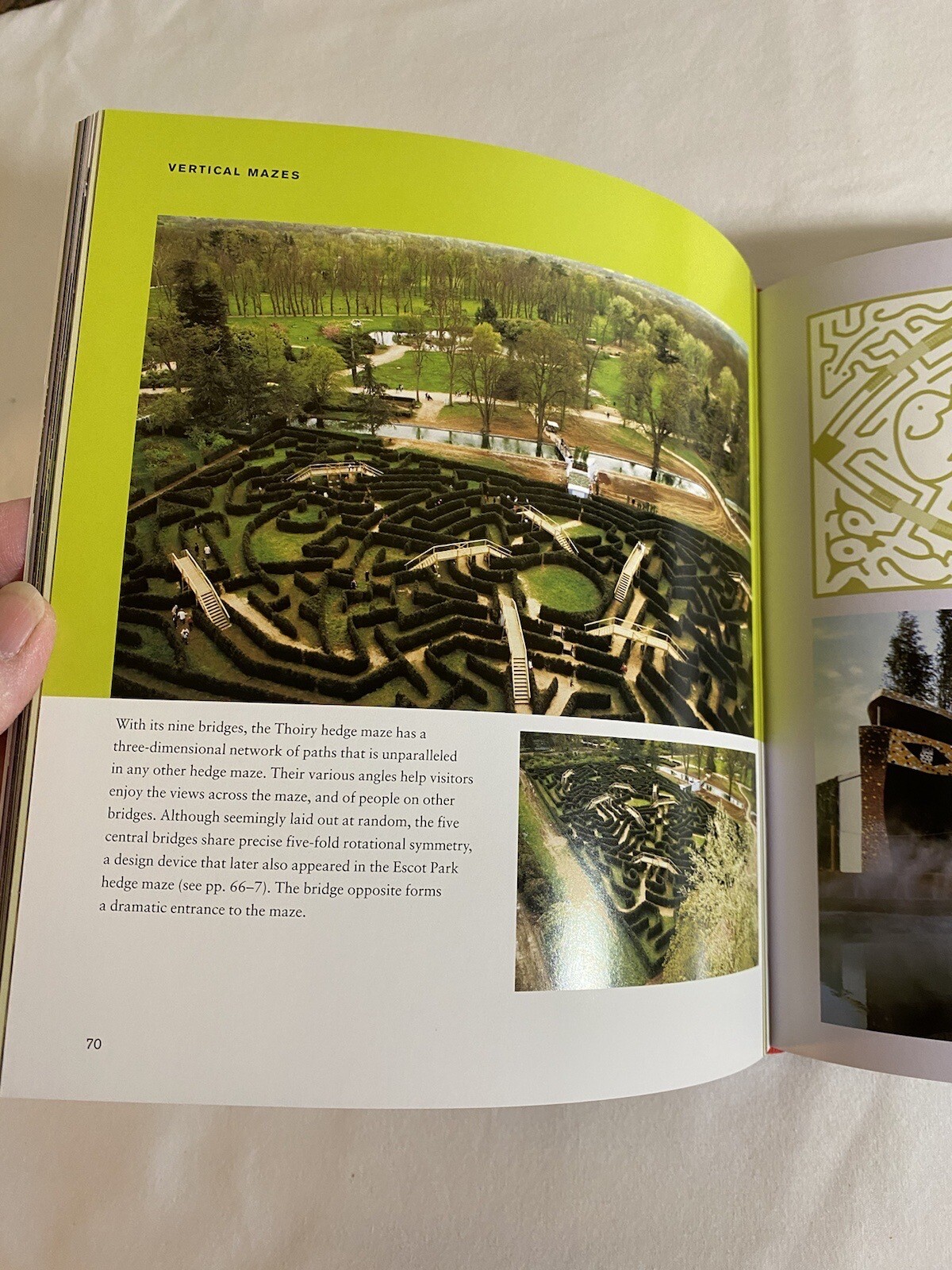 The Amazing Book Of Mazes Adrian Fisher 264 Pages Hardcover 2006
