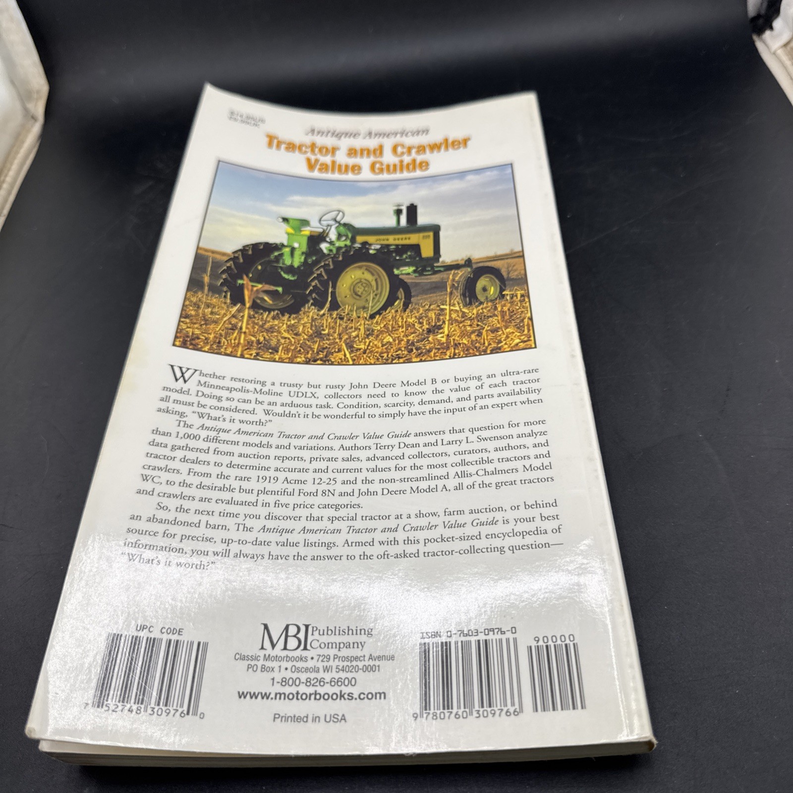 Antique American Tractor and Crawler Value Guide by Larry L. Swenson and…