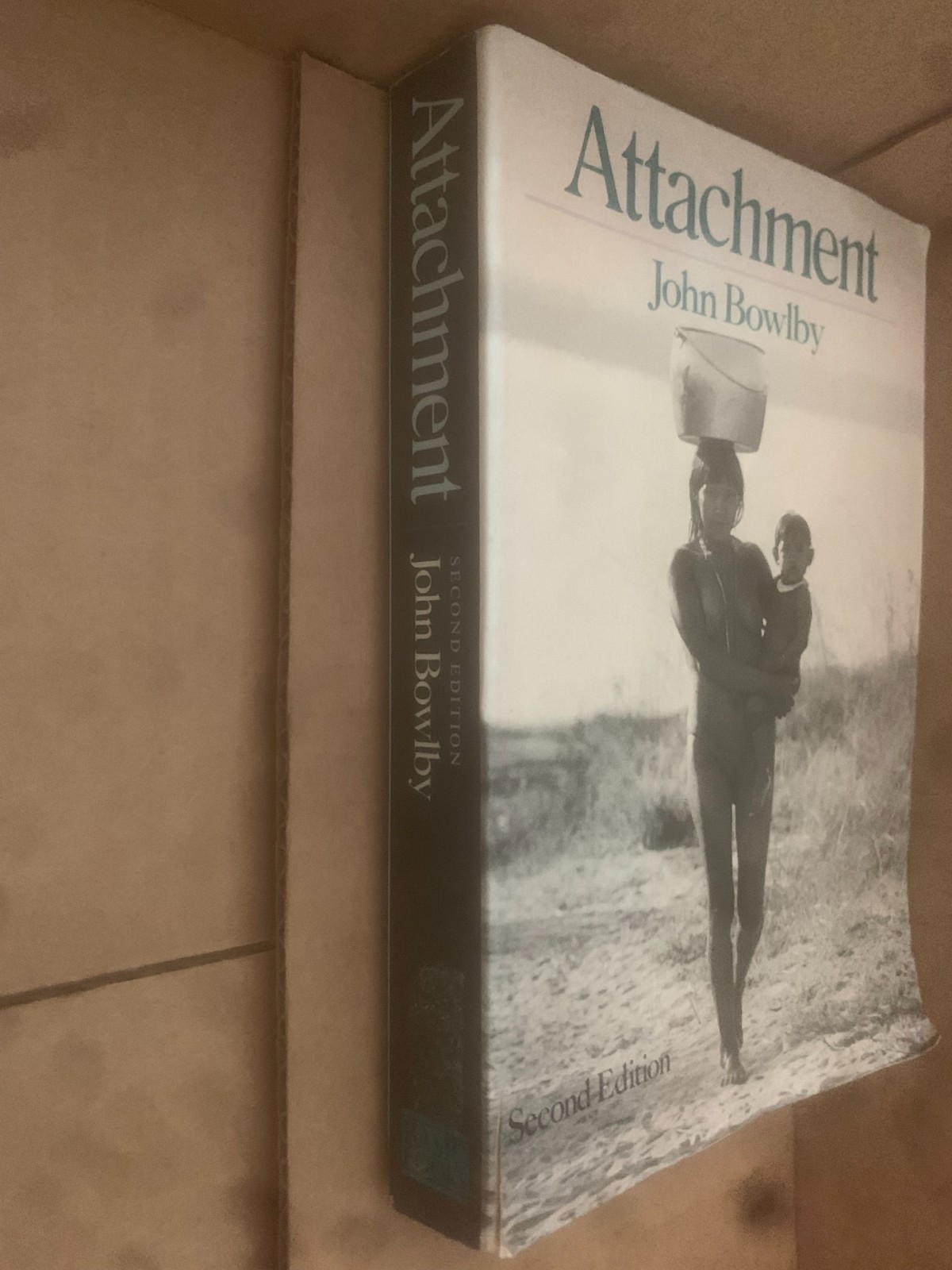 Attachment: Attachment and Loss Volume One 2nd ed. Bowlby GOOD