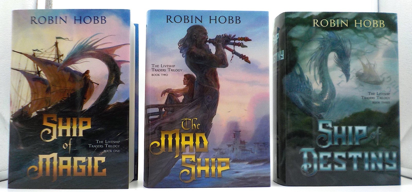 Robin Hobb The Farseer Trilogy & The Liveship Trilogy Subterranean #s Matching