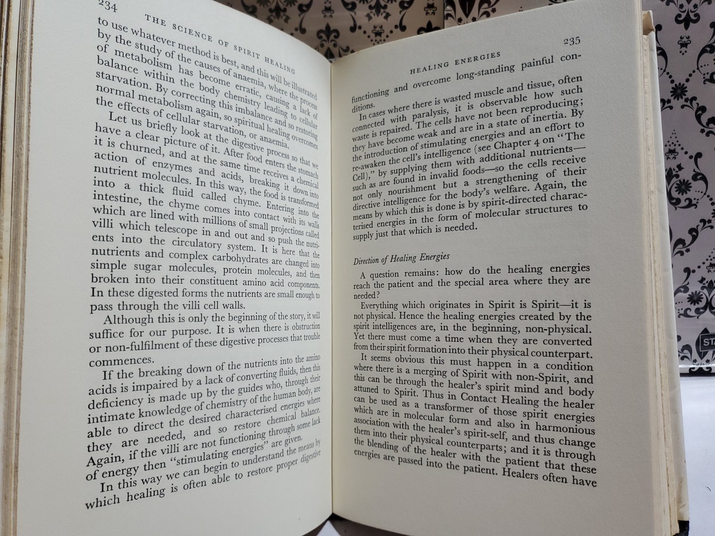 A Guide to Understanding and Practice of Spiritual Healing Harry Edwards 1974