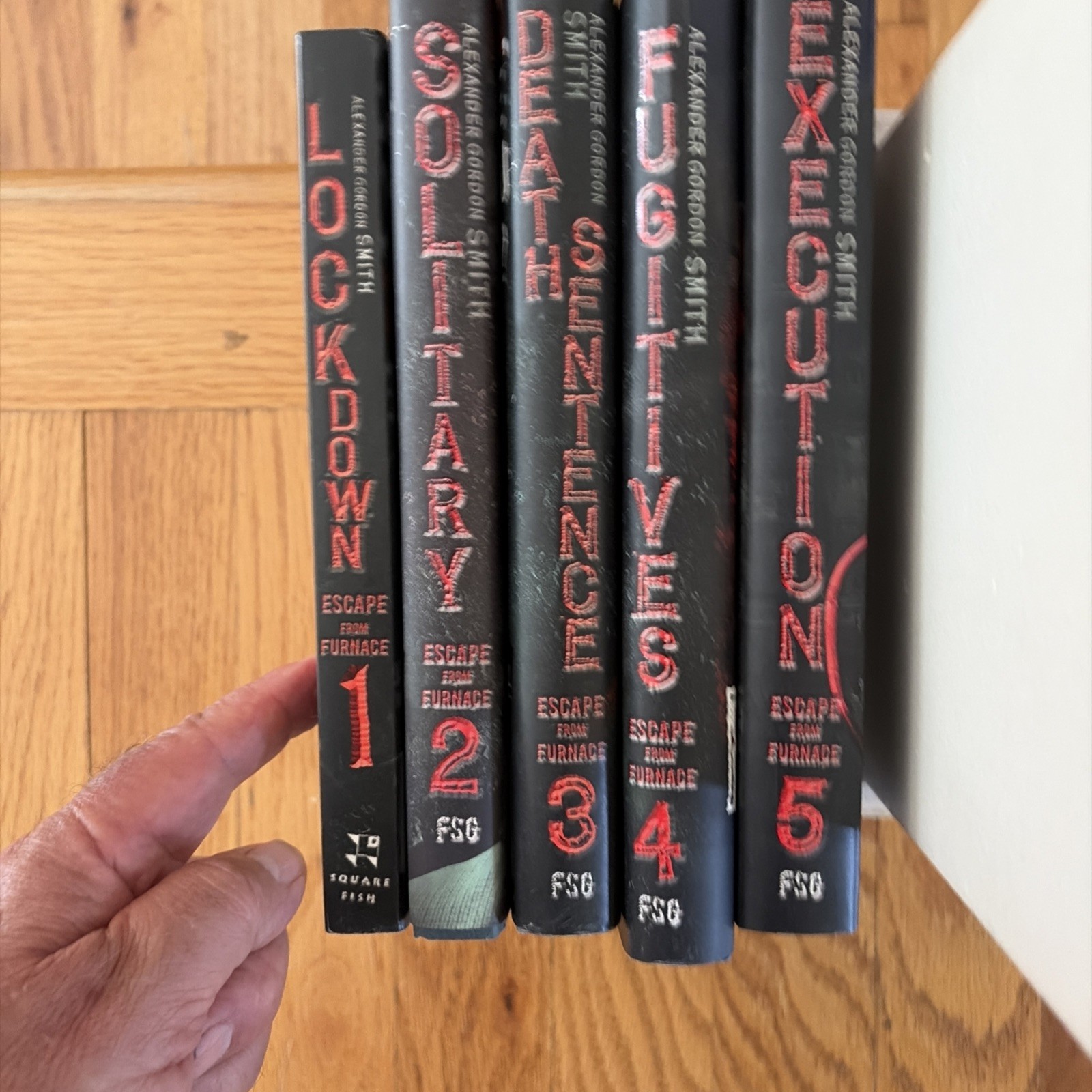 Complete Set Escape from Furnace books by Alexander Gordon Smith 1 PB 2-5 HC DJ