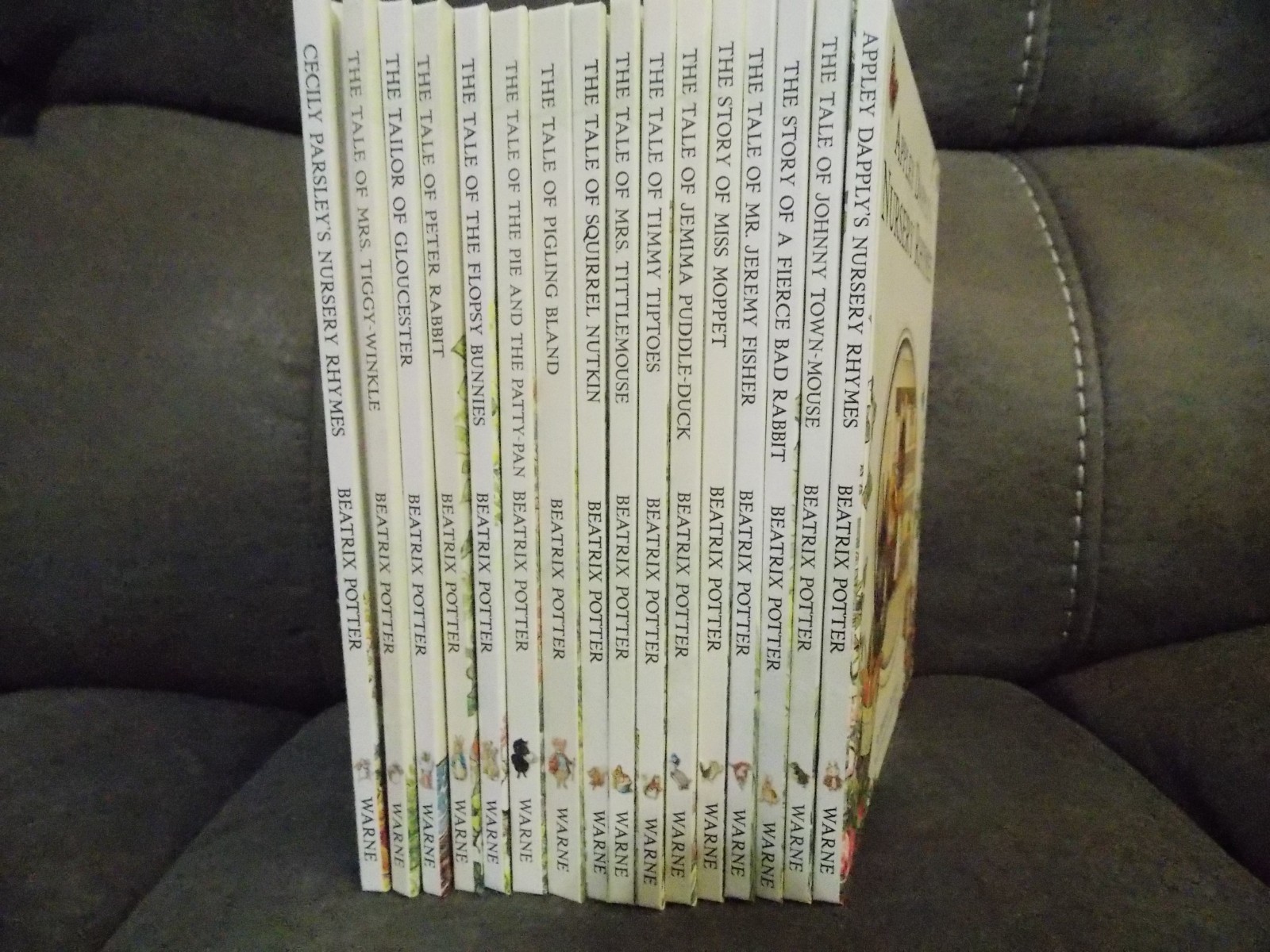 16 books Beatrix Potter Illustrated Warne & Co Peter Rabbit Frog Squirrel Mouse