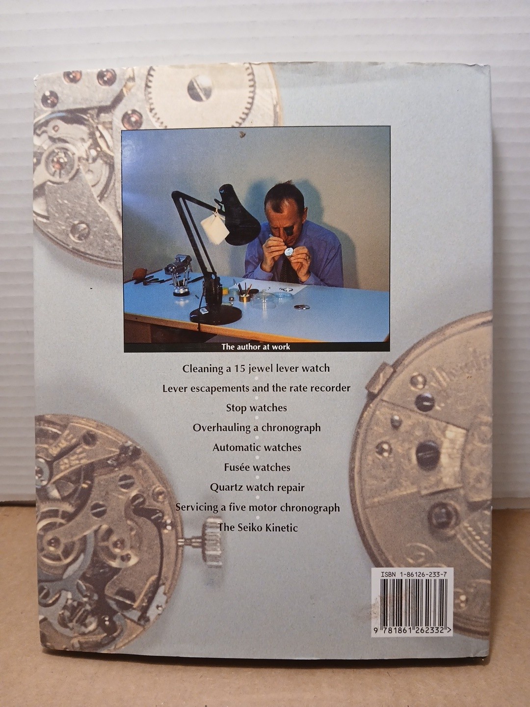 Mechanical & Quartz Watch Repair by Mick Watters FBHI – 2005 – Illustrated HCDJ