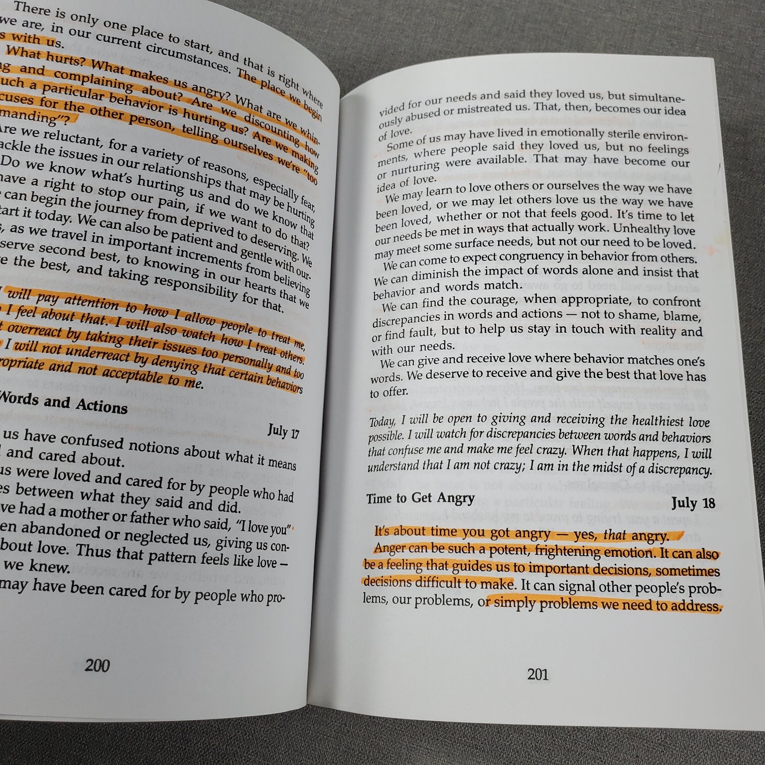 The Language of Letting Go Melody Beattie Daily Meditations 2002 Hazelden Book
