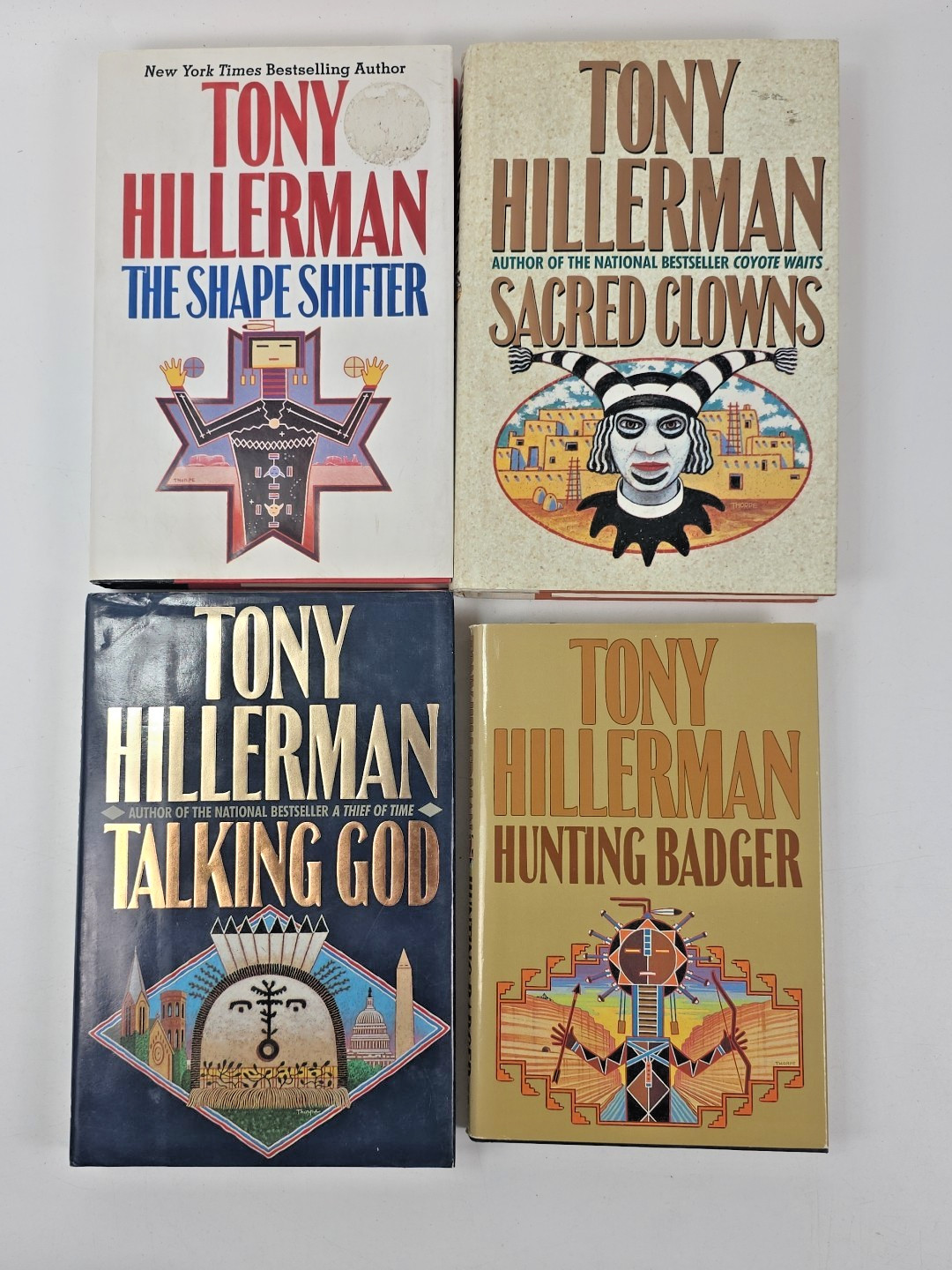 Lot 20 Tony/Anne Hillerman ~ 8 Hardcover & 12 Paperback ~ 18 Leaphorn/Chee 1sts