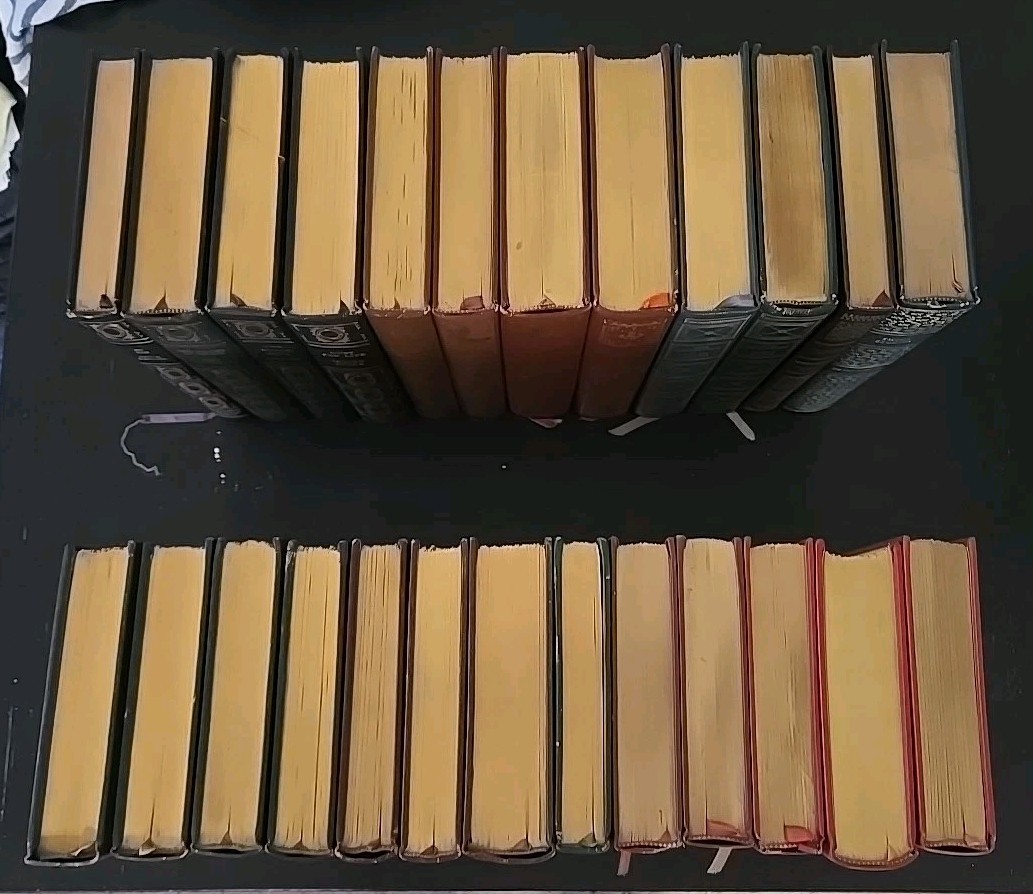 The International Collector’s Library „You Choose“ Faux Leather 1924 – 1952