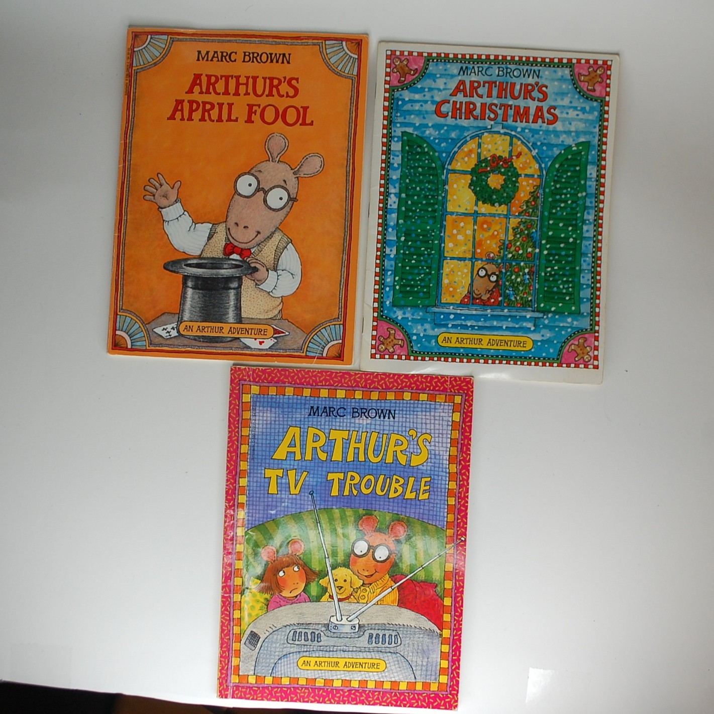 Arthur Marc Brown Book Lot 3 Picture Books Kids Adventures PBS Christmas TV
