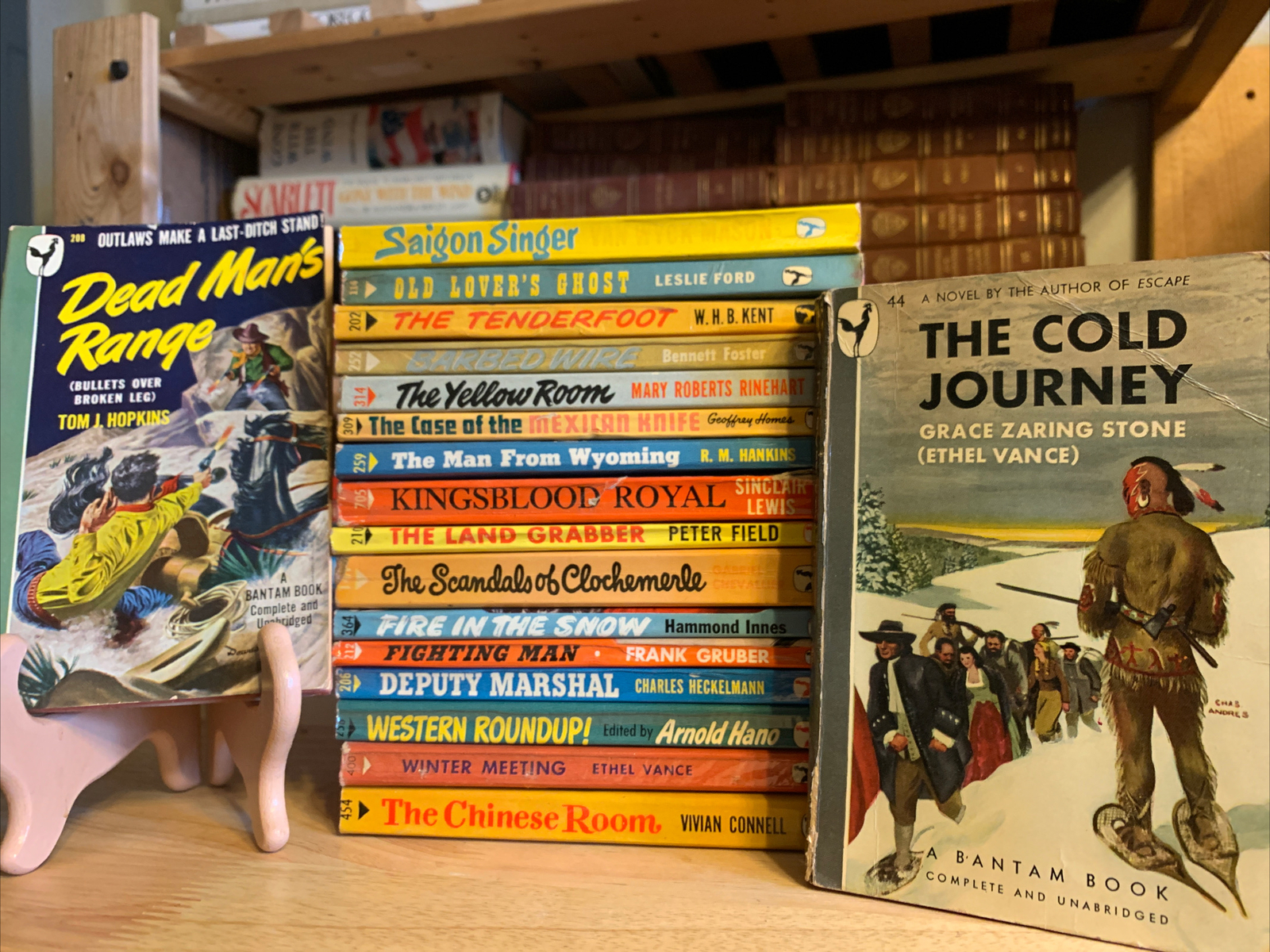 Lot Of 18 Vintage Bantam Books Paperbacks Complete And Unabridged 1940s