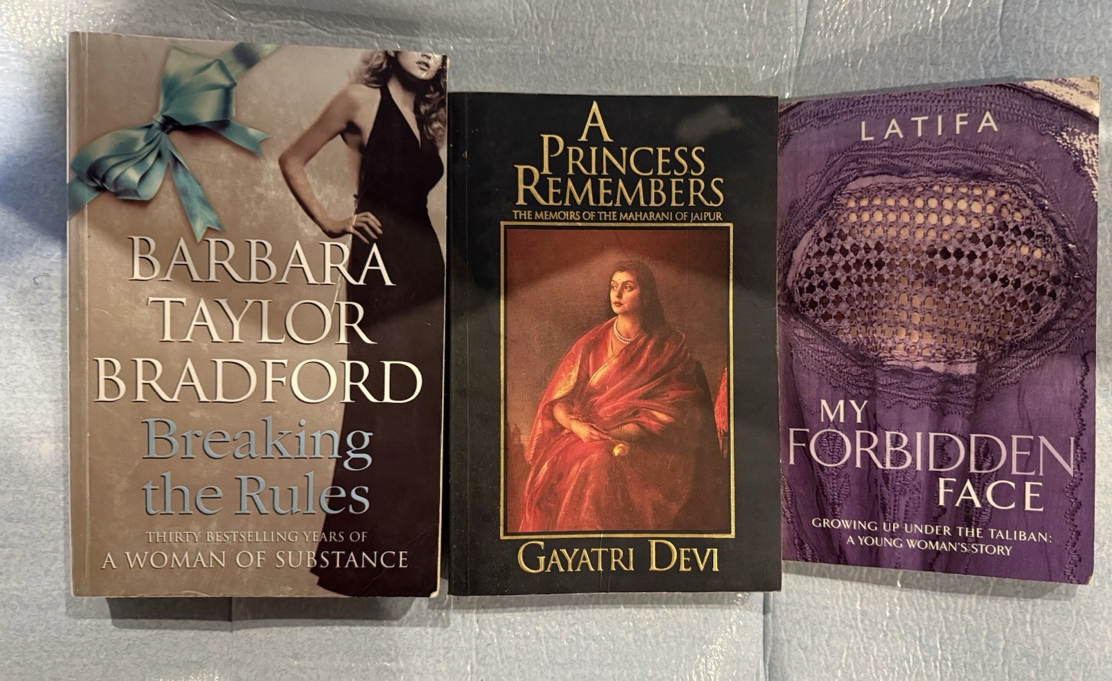 Mixed Lot Mixed Authors Vintage Retro Books Bulk Lot x 5 (Lot 1304)