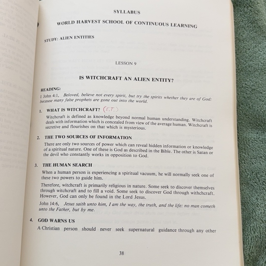 Alien Entities by Dr. Lester Sumrall World Harvest Syllabus 1983 LESEA