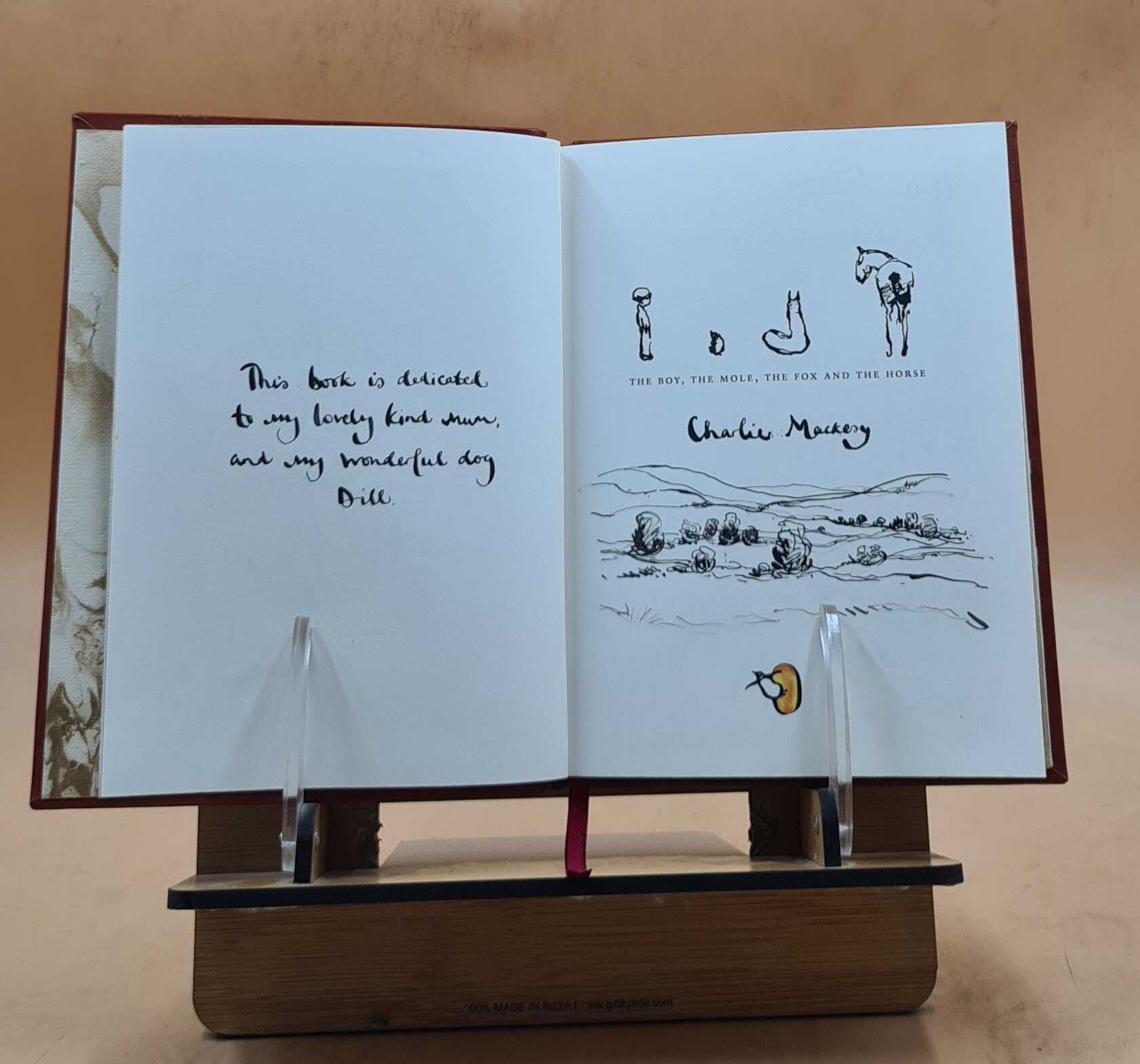 The Boy, The Mole, The Fox And The Horse [Premium Leather Bound]