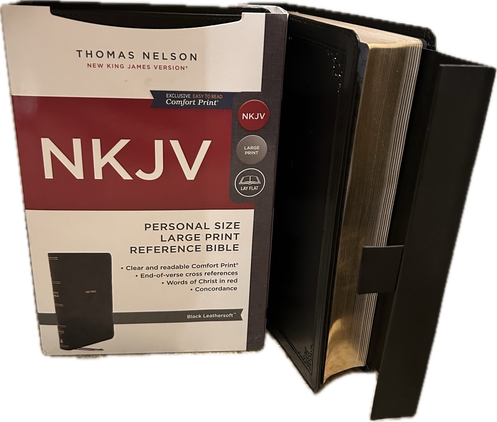 MAGNETIC CLOSURE NKJV LARGE PRINT(10.5pt) Personal Size Black Leathersoft Bible