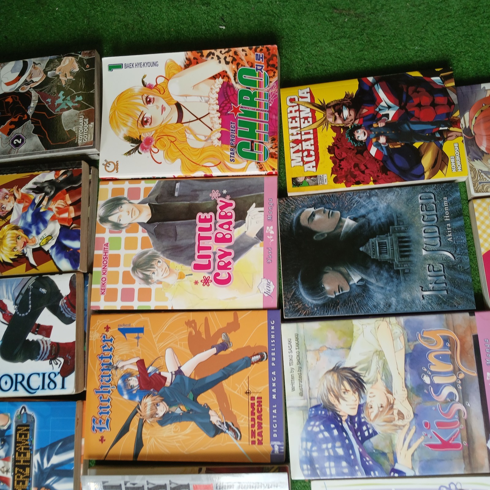 VTG LOT OF 31 MANGA BOOKS 2000S UP NICE LOT MIX UC READ DESCRIPTION