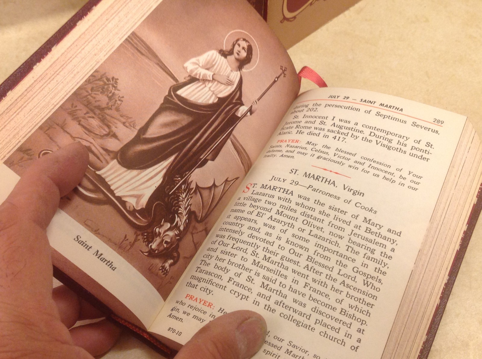 Catholic Book Publishing 1955 LIVES OF THE SAINTS Hardback Book & Sleeve EXC.