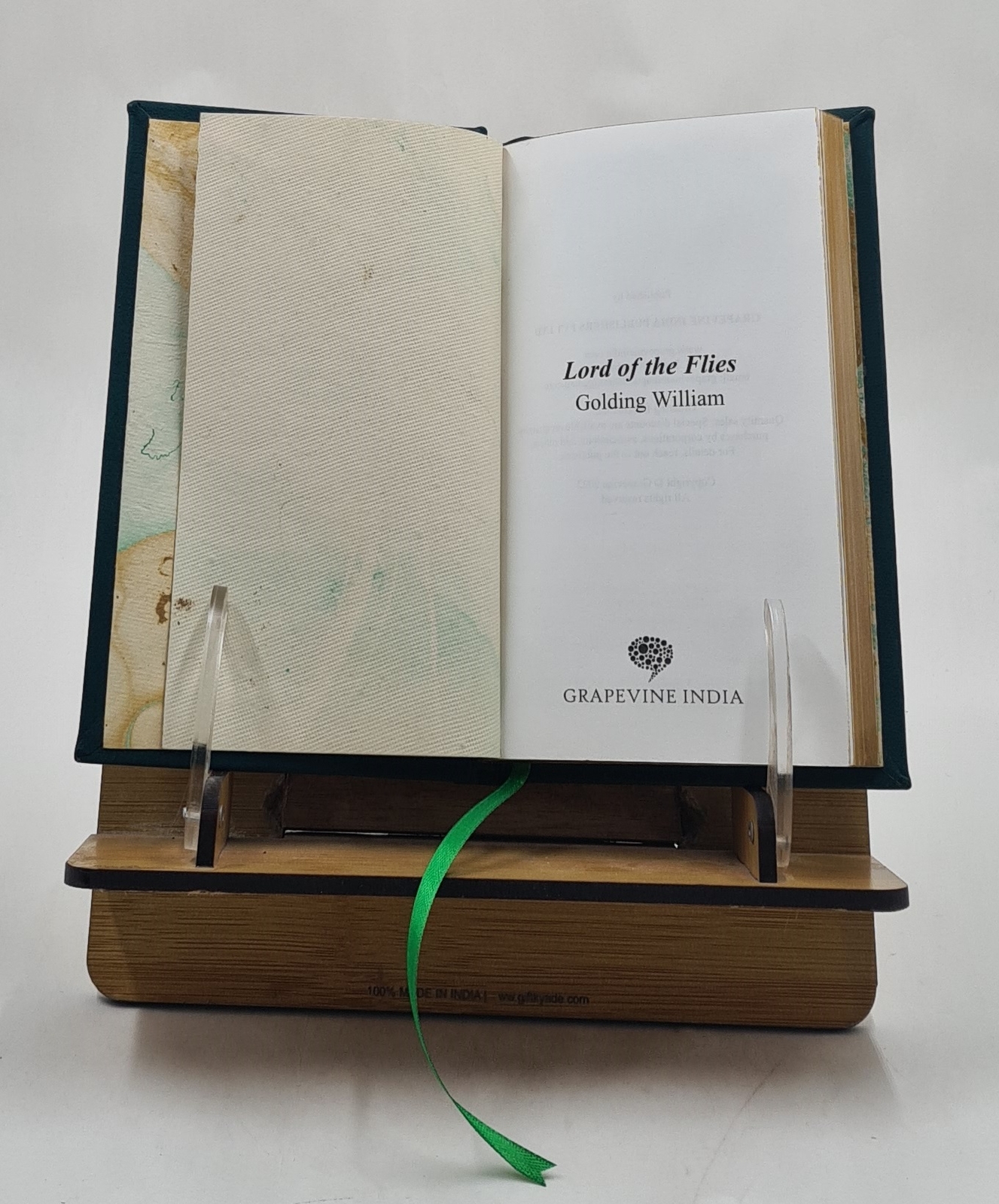 Lord Of The Flies [Premium Leather Bound]