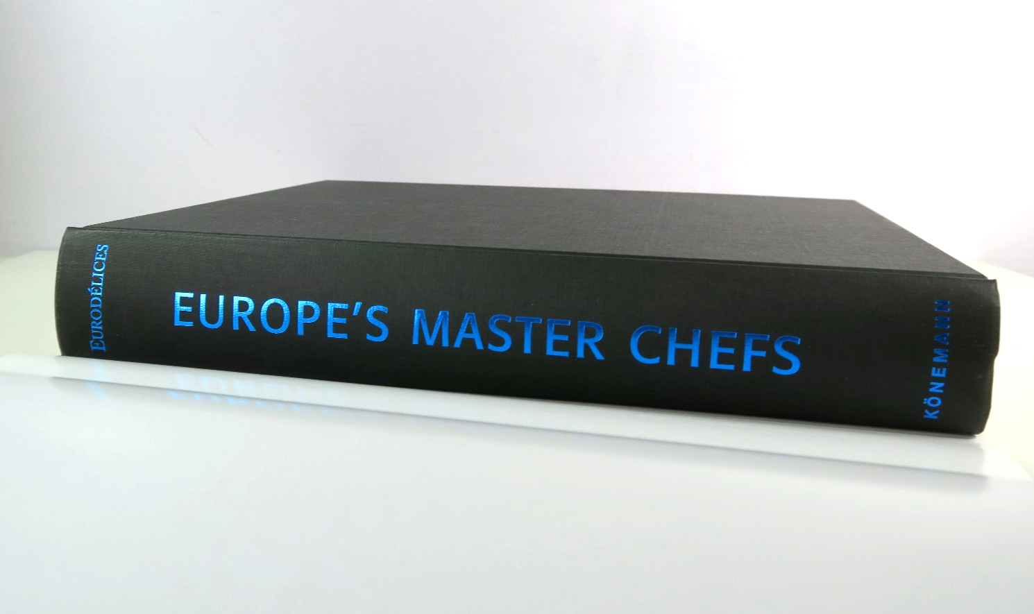 Europe’s Master Chefs – Erodelices and Bellhasen Large Format HC/DJ ©2004