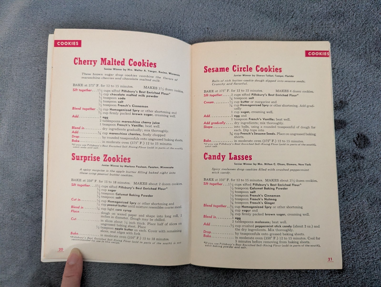 Lot 3 VTG advertising cookbooks Riverside Hamilton Beach Pillsbury 1920s-1950s