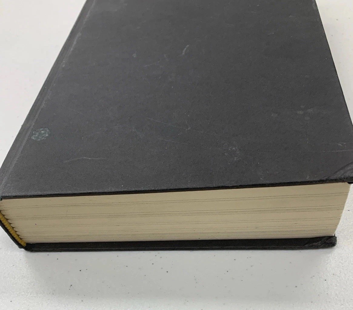 The End: A Complete Overview of Bible Prophecy & the End of Days – Hitchcock, M