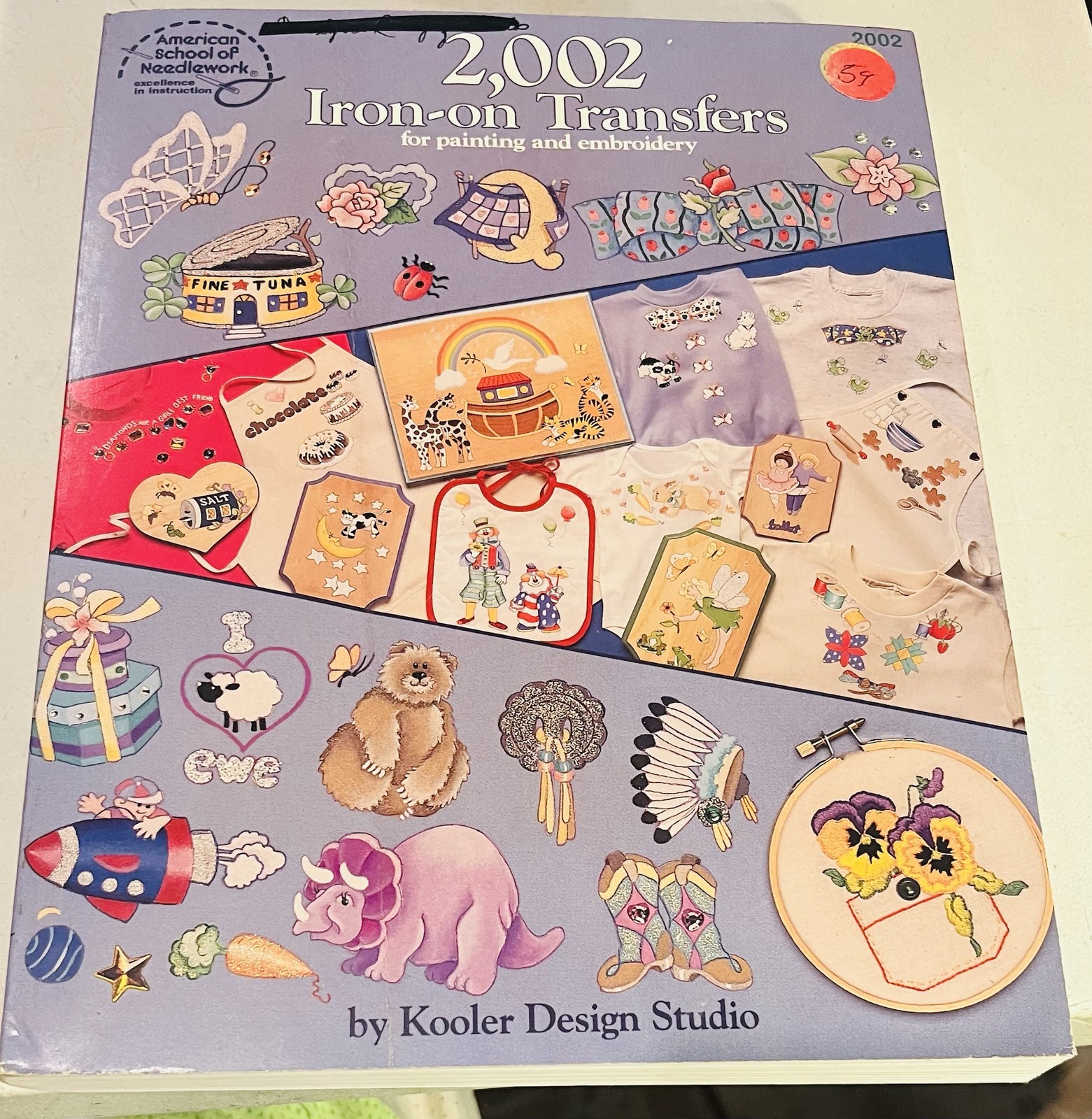 2,002 Iron-on Transfers for Painting and Embroidery