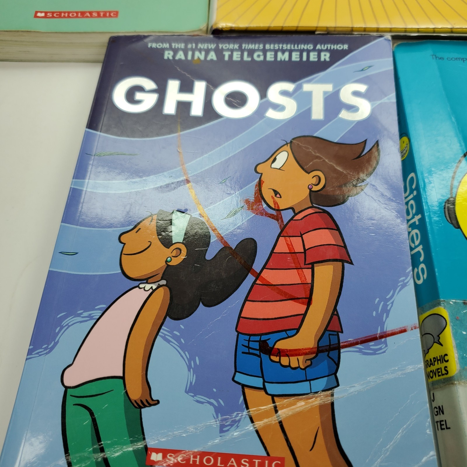 5 RAINA TELGEMEIER Graphic Novels ~ GUTS ~ SMILE ~ GHOSTS ~ SISTERS ~ DRAMA