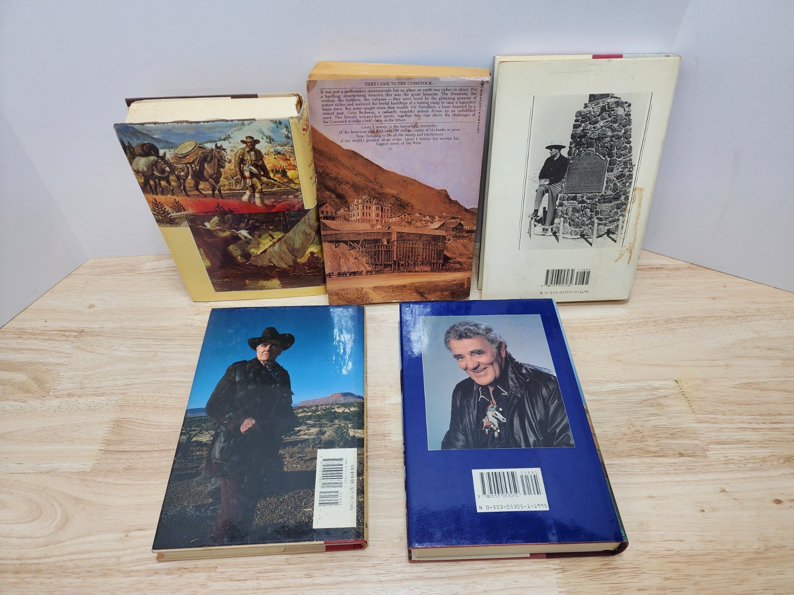 Vtg Lot of 5 Assorted Louis L’Amour Western Books Bantam Sackett