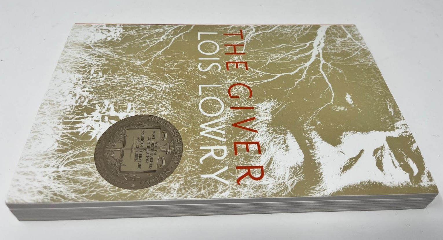 The Giver (Giver Quartet) – Paperback By Lowry, Lois – New