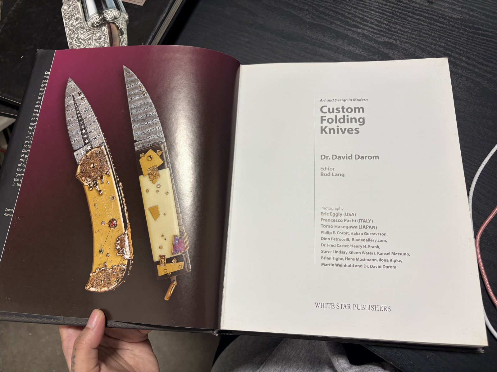 Art and Design in Modern Custom Folding Knives by Dr. David Darom (Hardcover)