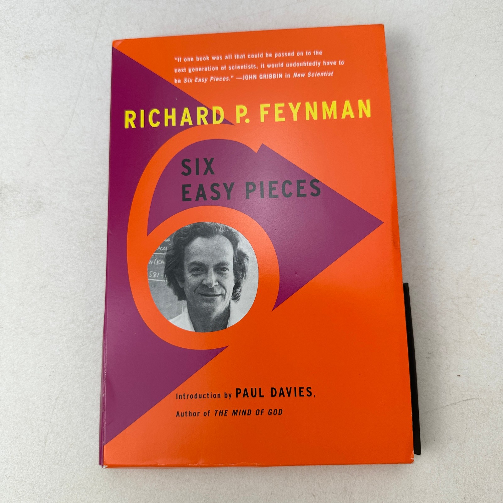 Six Easy Pieces Essentials Physics Explained Richard P. Feynman 1998 with CD