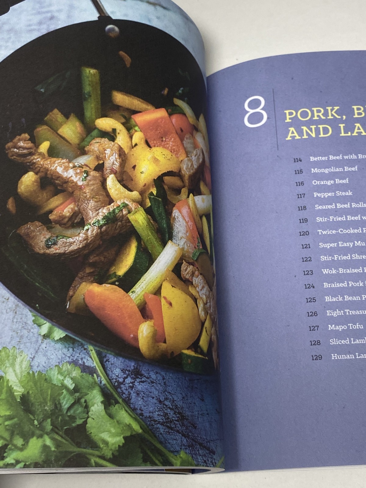 The Essential Wok Cookbook Naomi Imatome-Yun Chinese Favorites 2015