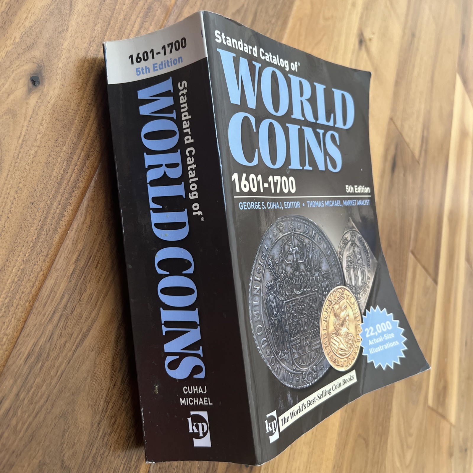 Standard Catalog of World Coins: 1601-1700 – 5th Edition Large Paperback – Cuhaj