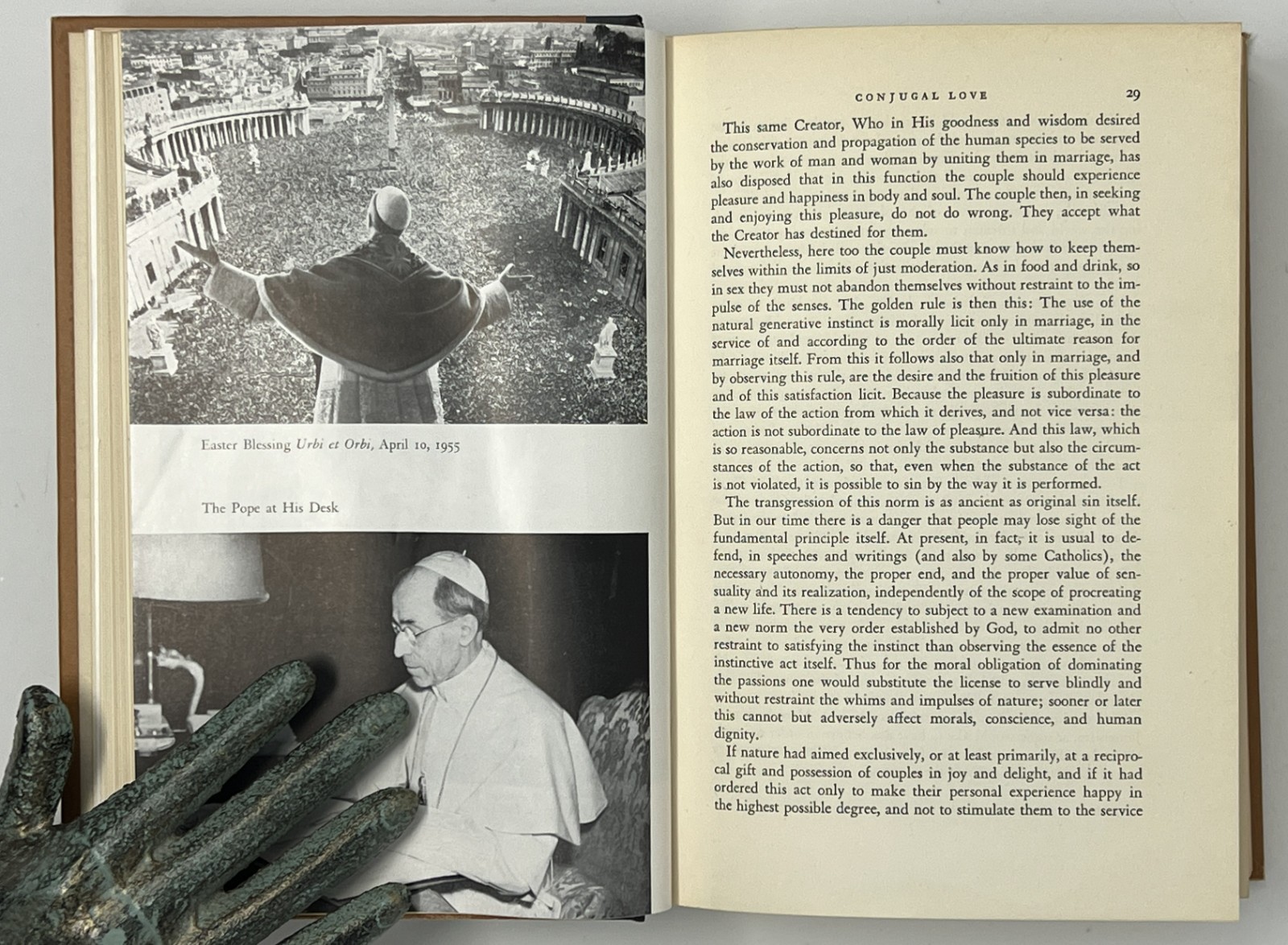VTG The Pope Speaks: The Teachings of Pope Pius XII – 1957 HC/DJ Pantheon Books