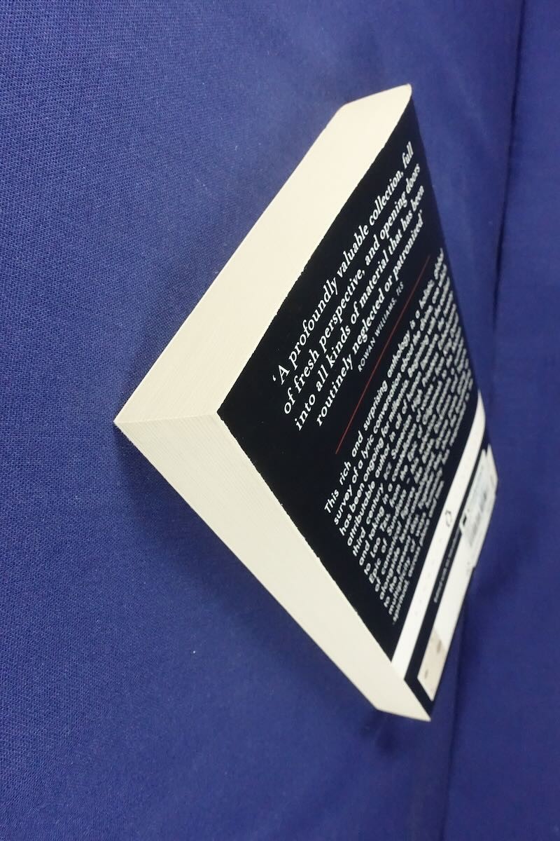 THE PENGUIN BOOK OF SPIRITUAL VERSE Kaveh Akbar 110 POETS ON THE DIVINE
