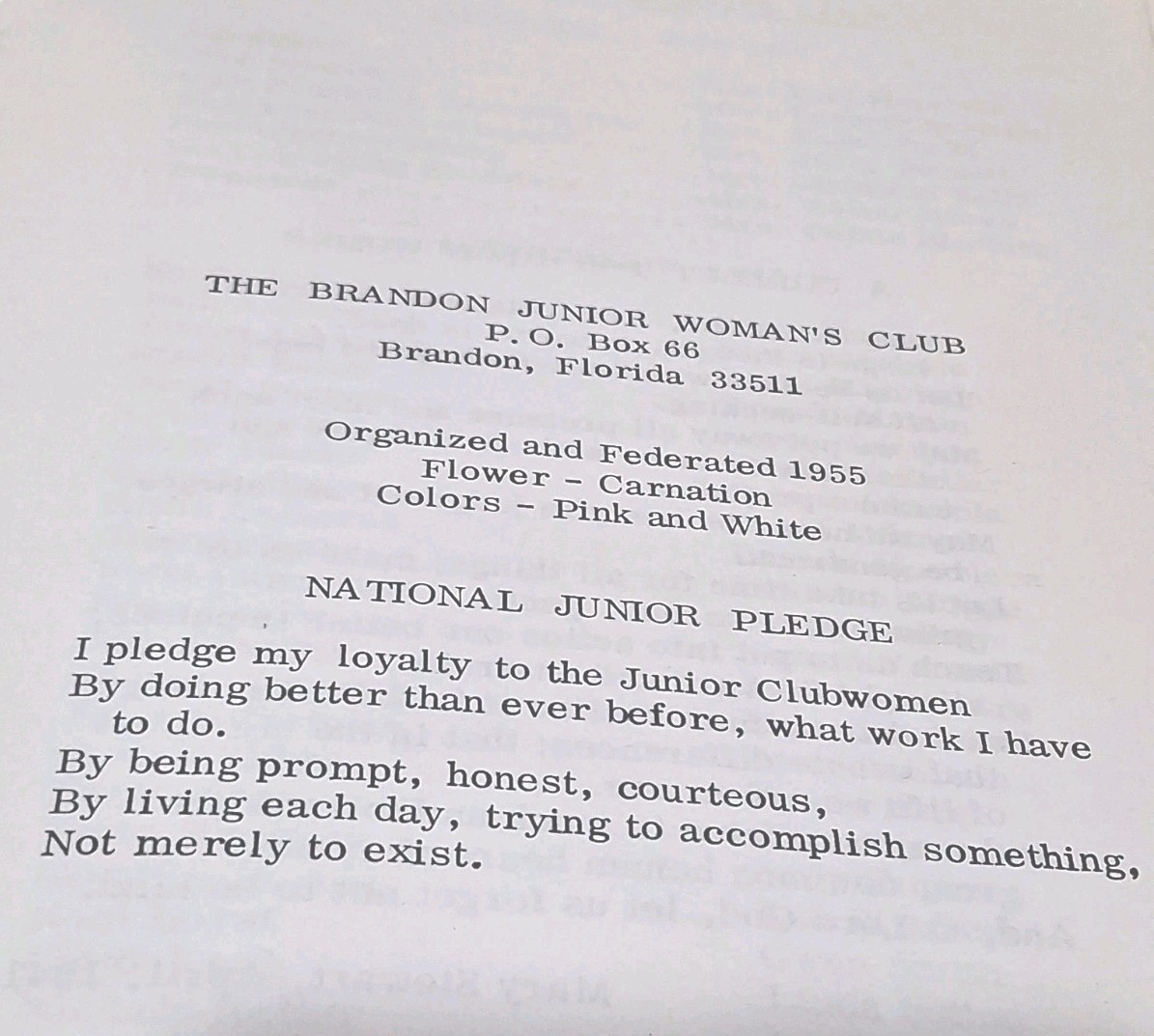 The Brandon Junior Womens Club Favorite Fixens Cookbook 1955-1976 BRANDON FL.