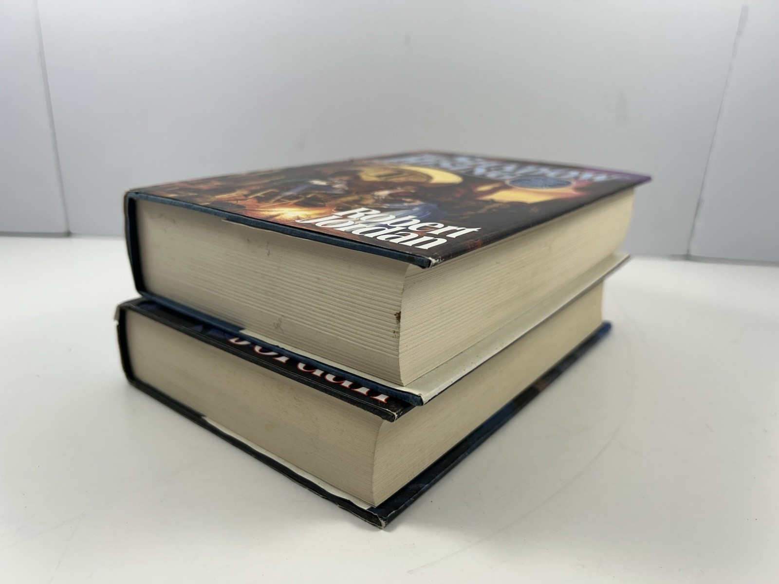 Lot of 7 HC Wheel of Time Books by Robert Jordan Volumes 4-10