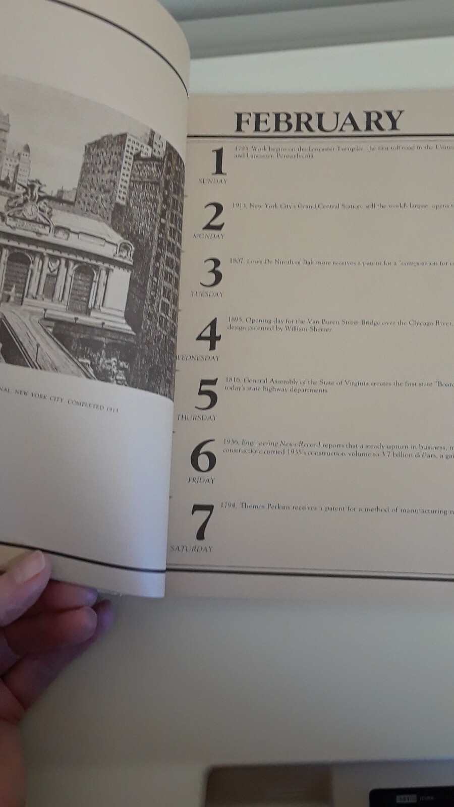 200 Years of Building America Soft Cover Contractors 1975 History Events