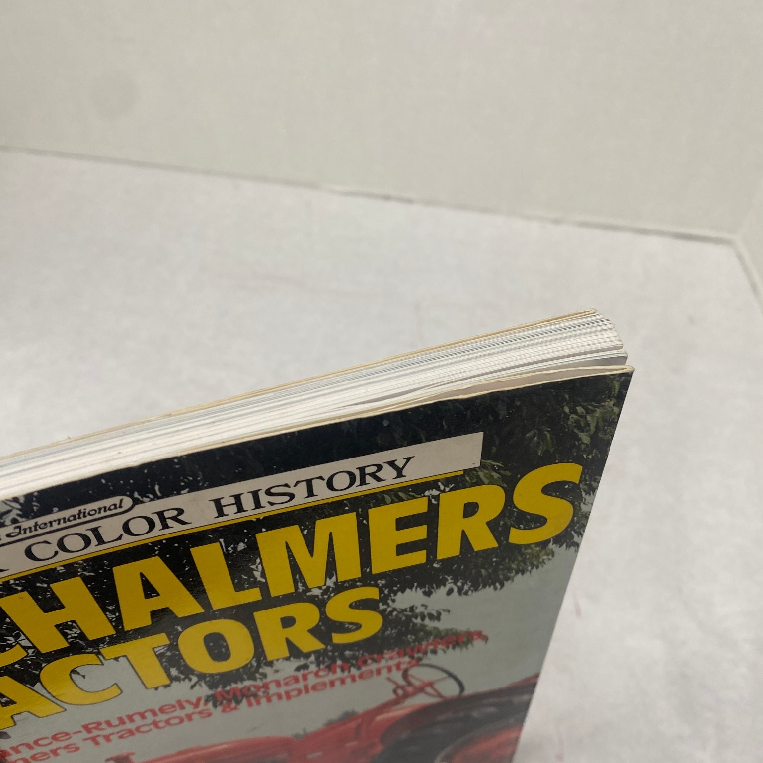 Allis-Chalmers Tractors C. H. Wendel 1992 Farm Tractor Color History Motorbooks