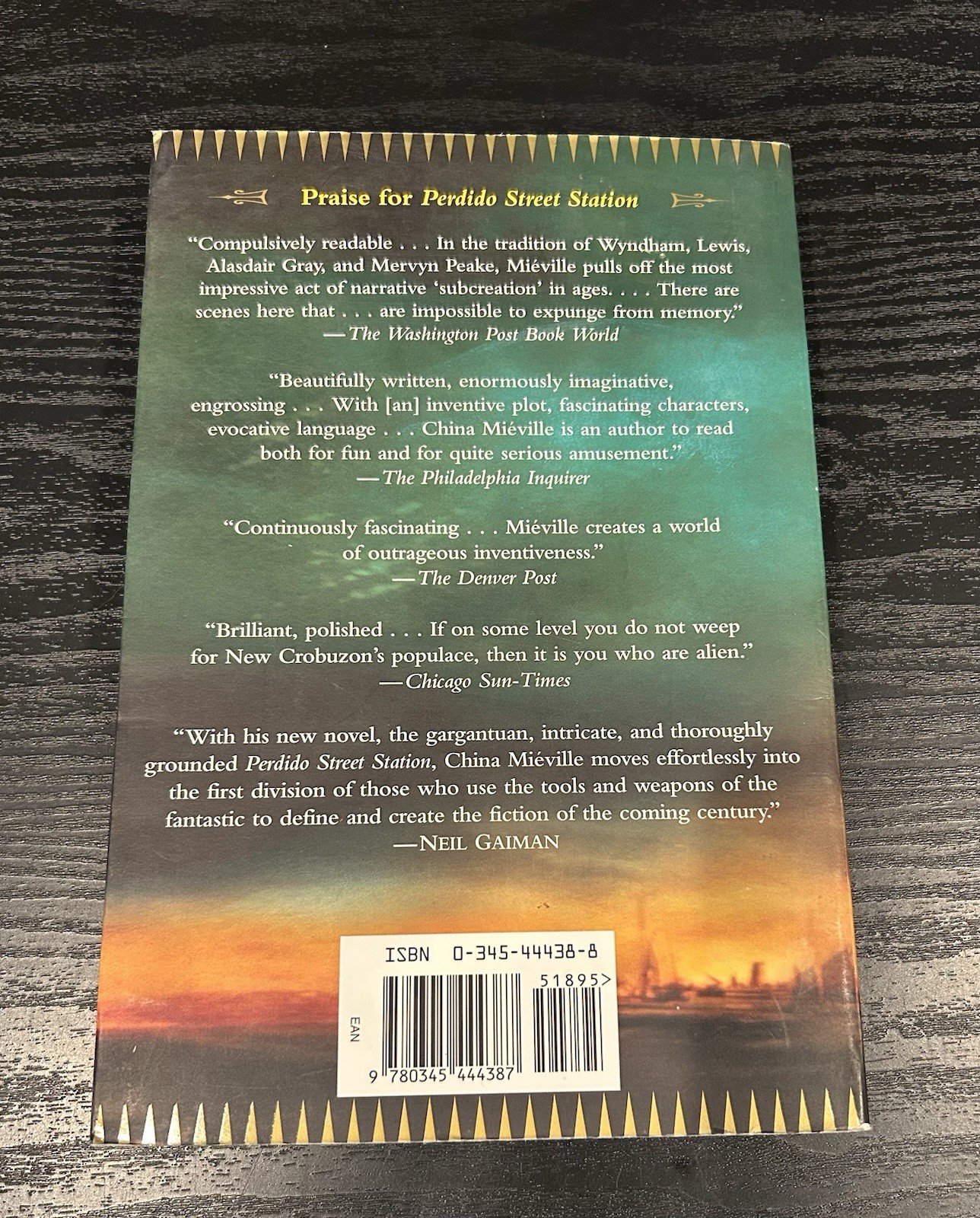 China Miéville The Scar Trade Paperback Ballantine Books First Edition 2002