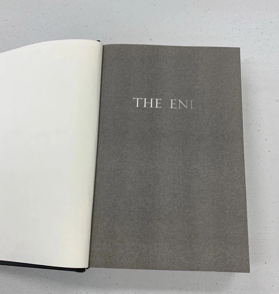 The End: A Complete Overview of Bible Prophecy & the End of Days – Hitchcock, M