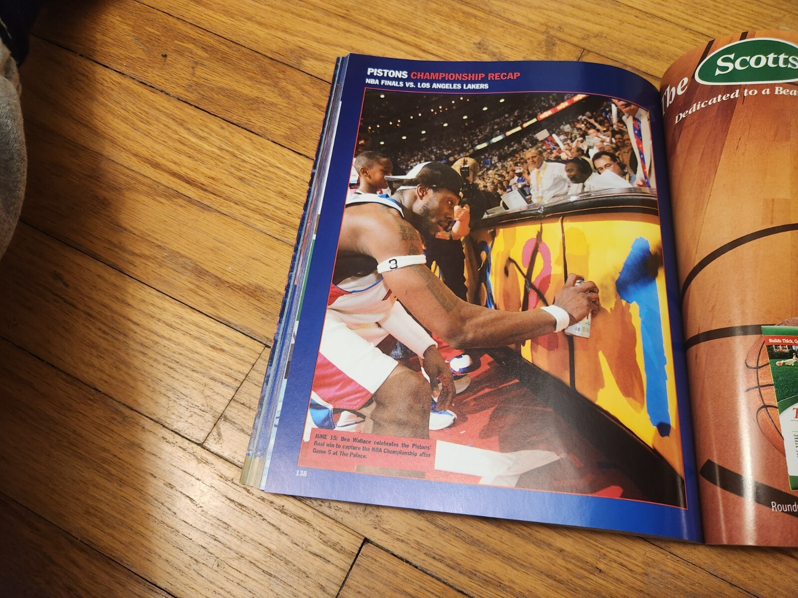 Detroit Pistons 2004 NBA Champions Yearbook Bad Boys Chauncey Big Ben 168 Pages
