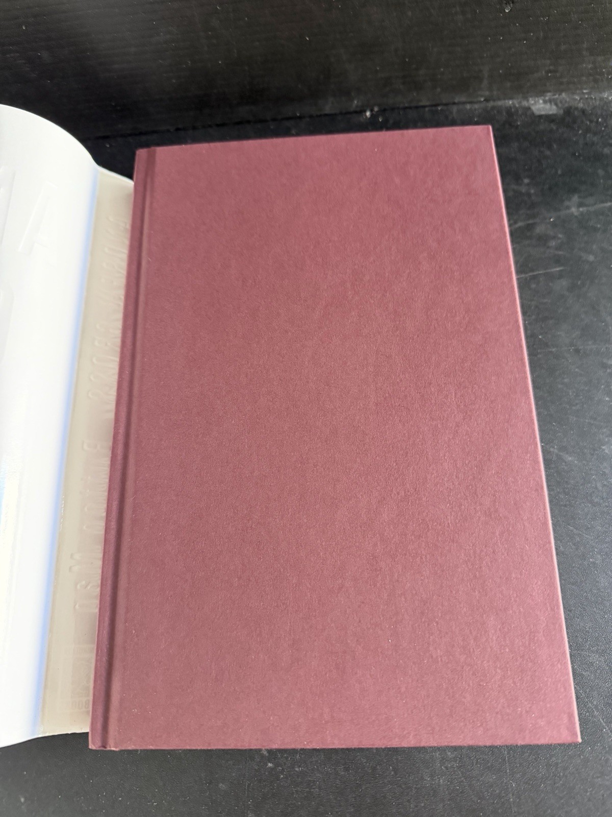 SIGNED 1st Edition 1st Printing Button Man Andrew Gross HC DJ 2018 Mafia Novel