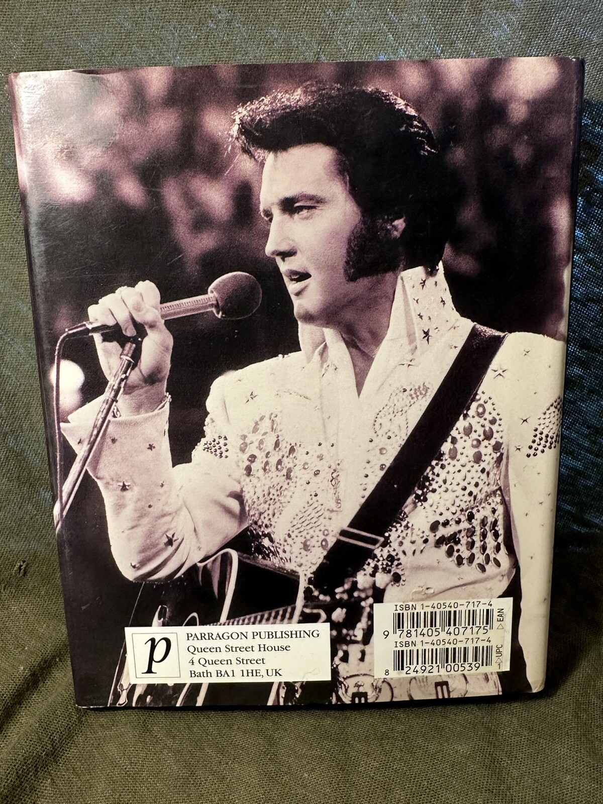 Elvis Presley Unseen Archives Hardcover by Marie Clayton 383 pages 2003 Jacket