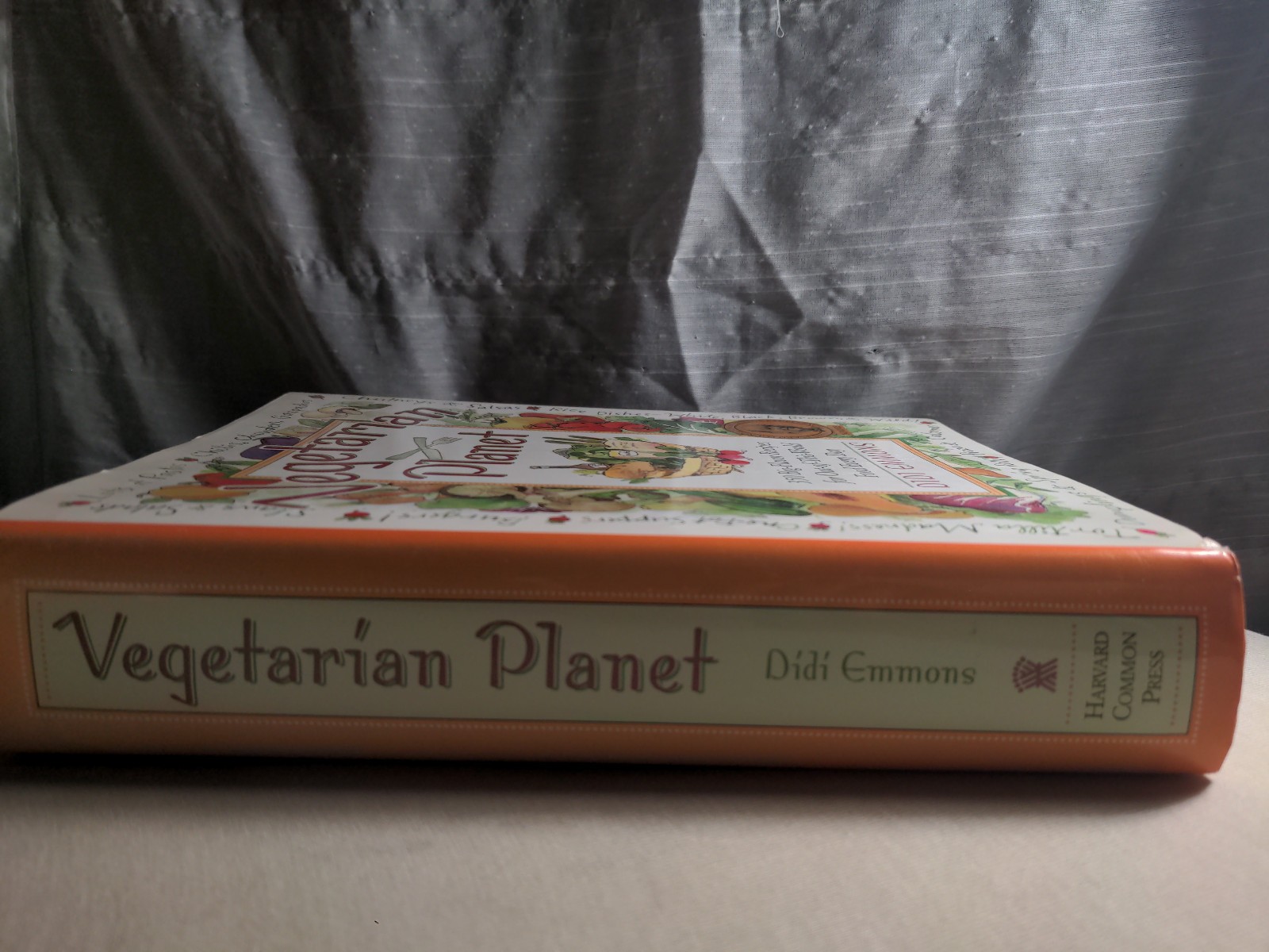 Vegetarian Planet Didi Emmons Harvard Common Press 1997 Softcover VG Con.