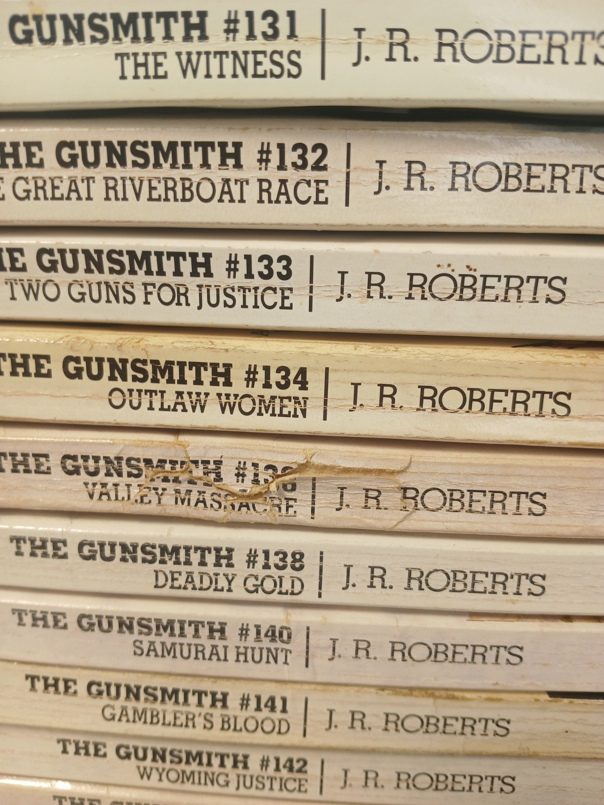 Lot of 13 The Gunsmith – J. R. Roberts – Books 131-134, 136, 138,0140-143, +3