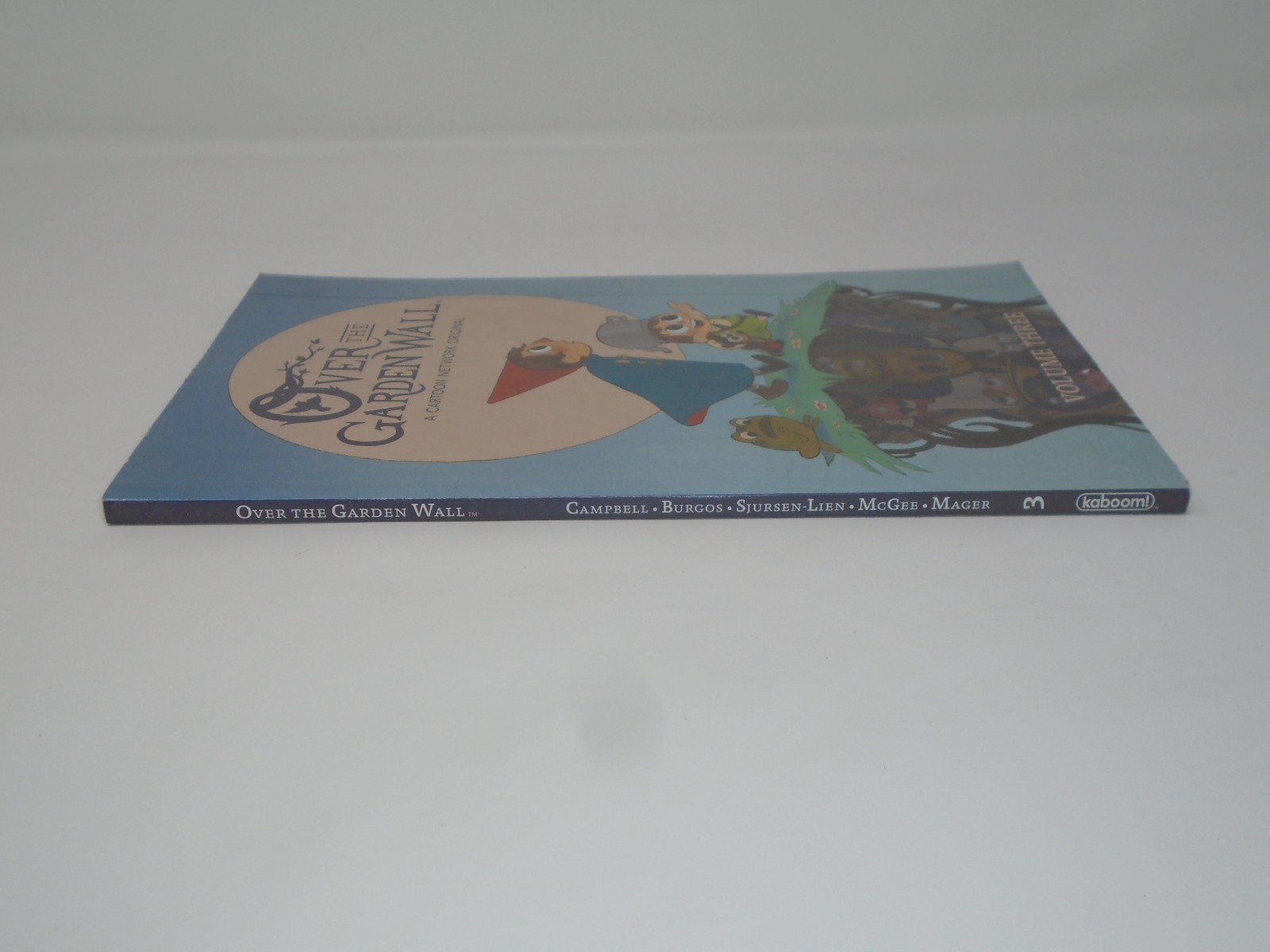 Over the Garden Wall Vol. 3 by (Trade Paperback 2018) Ex-Library