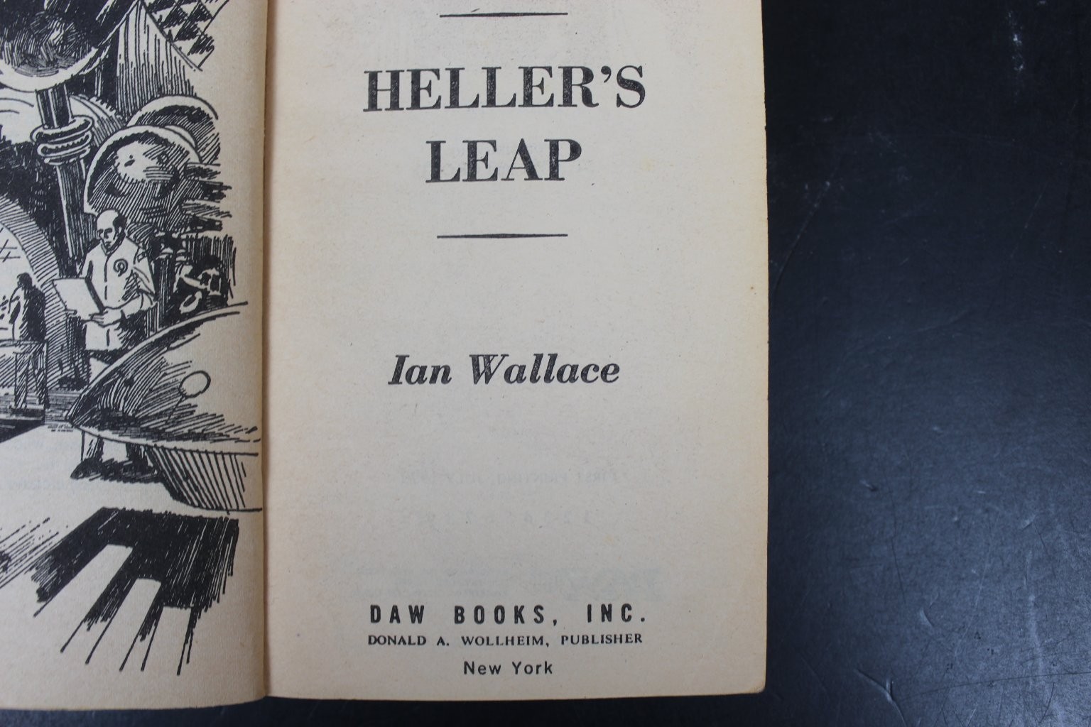 Heller’s Leap Ian Wallace 1979 First Printing Science Fiction DAW Books PB SF
