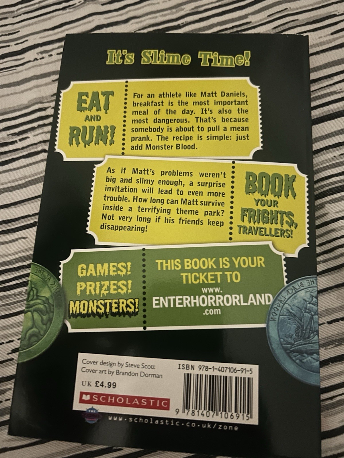 Goosebumps HorrorLand by R.L. Stine Paperback – 10pc Full set – Collector‘ item