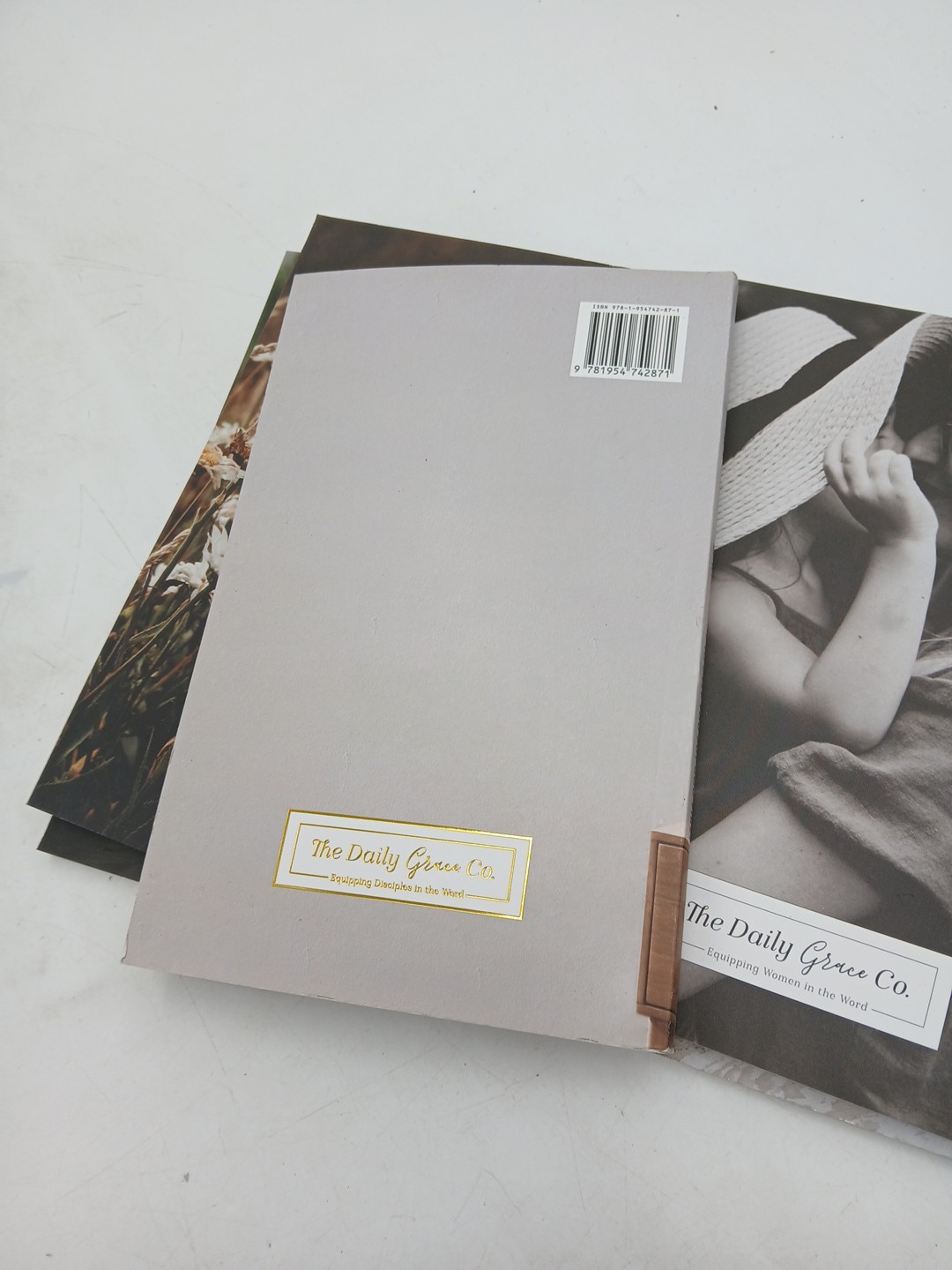 Lot of 5: The Daily Grace Co. Meditation Bundle For Moms Mothers Anxiety